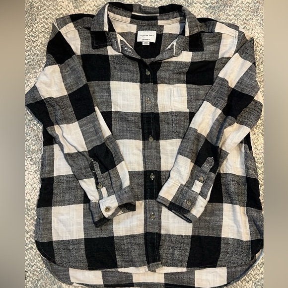 American Eagle Flannel - Picture 2 of 2